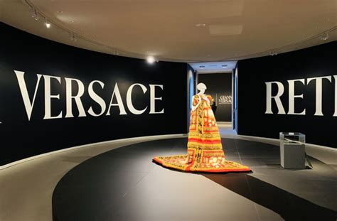 versace in groningen|Gianni Versace Retrospective .